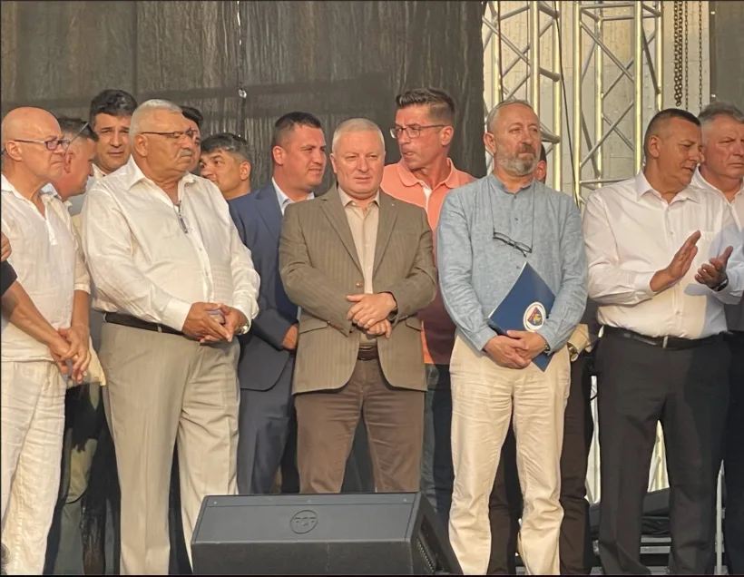 Conducerea CJ Argeș și-a prezentat la Mioveni câteva dintre investițiile din județ