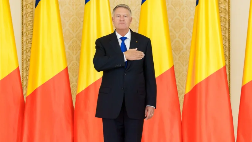 Lista cu semnături pentru inițierea suspendării lui Iohannis, depusă la președintele Camerei Deputaților