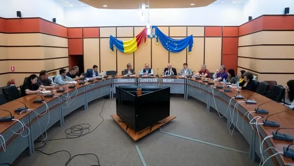 Proiectul  privind transportul public de călători în județul Neamț, în atenția administrației