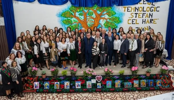 Simpozionul „Familia mileniului III - Tradiții, provocări și perspective”