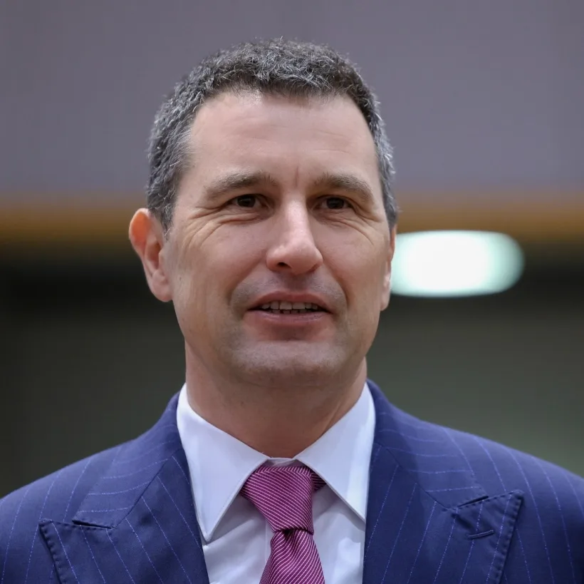Tánczos Barna lansează un avertisment dur: Instituțiile care își consumă fondul de salarii nu vor avea succes