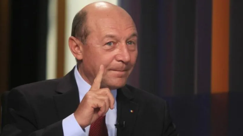 Traian Băsescu:"Preşedintele Iohannis ar trebui să caute ajutor la Terapia Intensivă a altor state"
