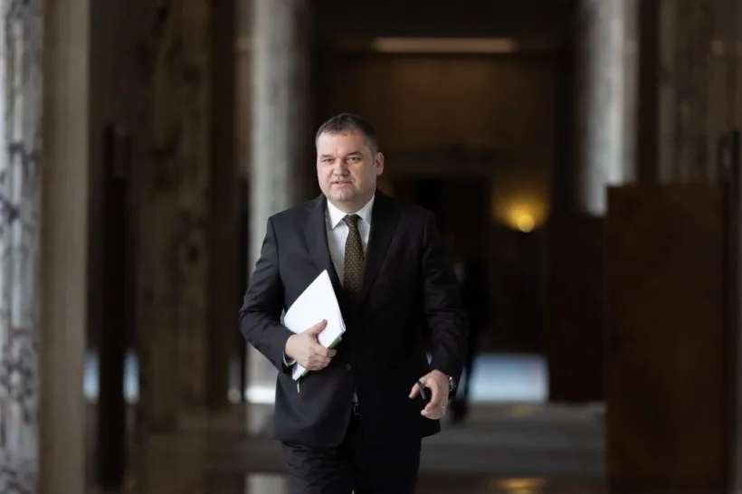 Ministrul Cseke Attila a inaugurat prima creșă din municipiul București, realizată prin programul de construire de creșe