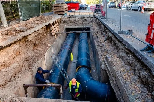 Sute de blocuri din Capitală, fără apă caldă din cauza unor lucrări