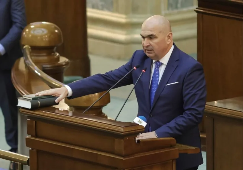 Guvernul menține cheltuielile sub control, deficitul este pe o traiectorie descendentă, spune premierul