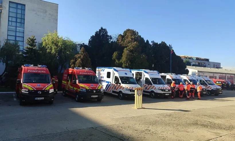 Statul român cumpără 1.200 de ambulanțe noi pentru intervenții medicale de urgență