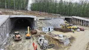 Tunelul Margina-Holdea de pe Autostrada A1, gata pe jumătate