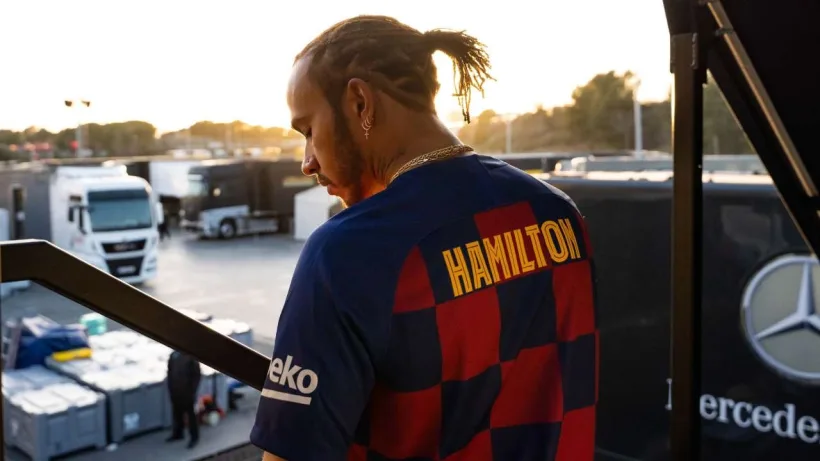 A patra victorie consecutivă pentru Lewis Hamilton care şi-a consolidat primul loc în Campionatul Mondial