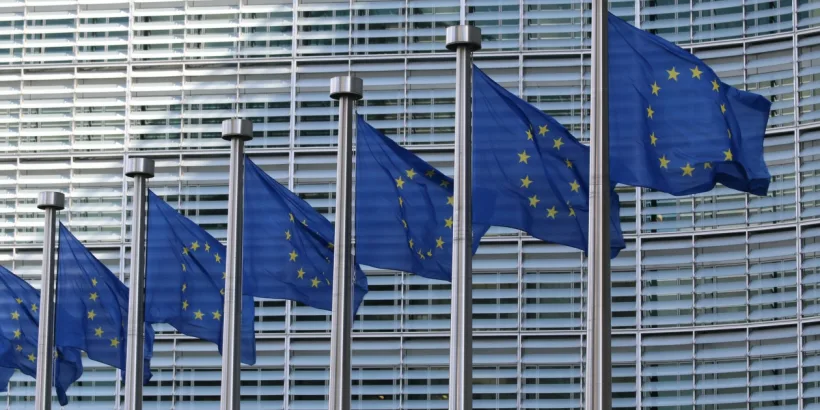 Comisia Europeană majorează finanțarea pentru 2026 și ridică ținta de emisiuni la 180 de miliarde de euro