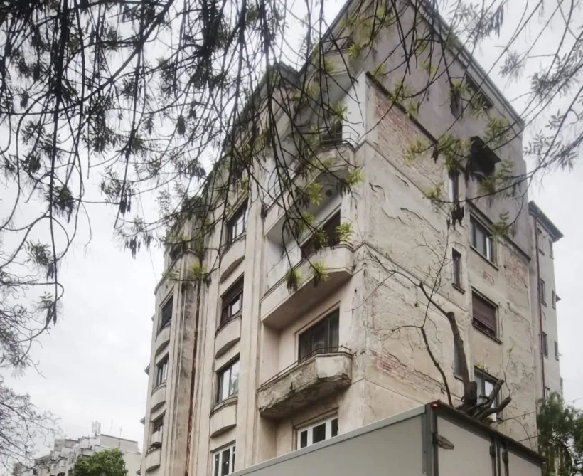 Proprietarii clădirilor cu risc seismic ar putea fi obligați să plătească lucrările de consolidare