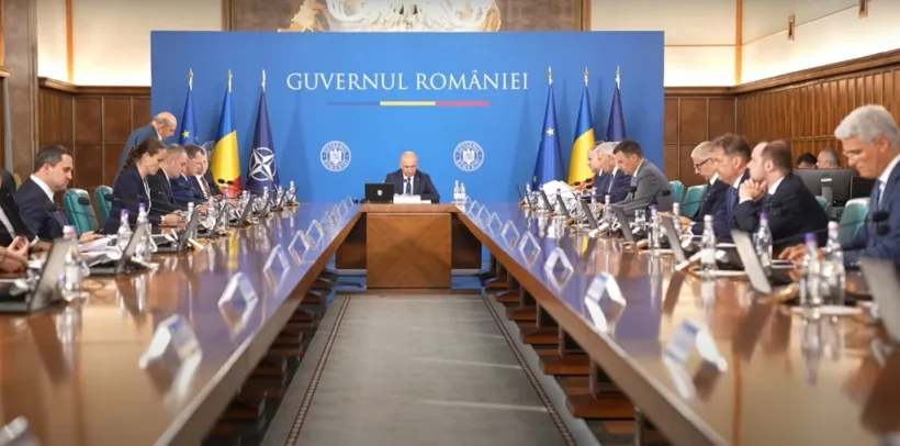 Noua lege a salarizării bugetarilor: grilă unică cu 12 grade și plafonarea sporurilor la 20%