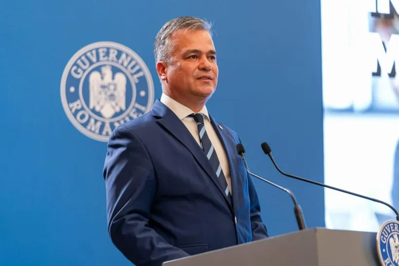 Adrian Veștea refuză să renunțe la mandatul de premier desemnat, după ce PNL i-a retras sprijinul: „România are nevoie urgentă de stabilitate”
