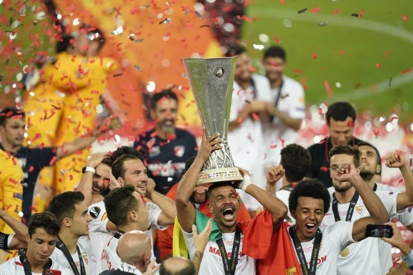 Trofeul Europa League a ajuns în vitrina celor de Sevilla