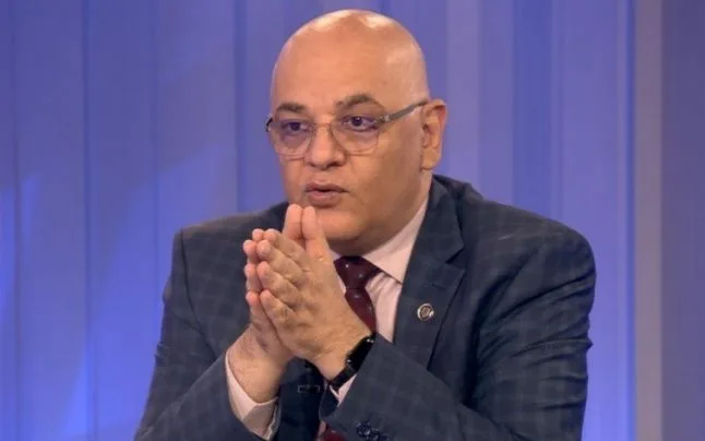 Arafat: "Oamenii să nu sune la 112 și să spună că au rămas fără gust și miros"