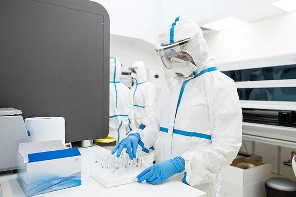 Rafila: Este necesară regândirea modului de testare