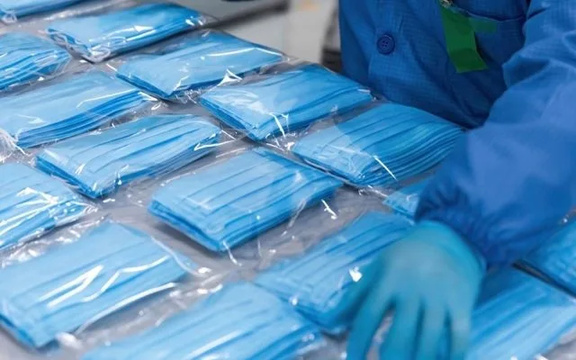 Peste 32 de milioane de măști oprite, temporar sau definitiv, de la comercializare