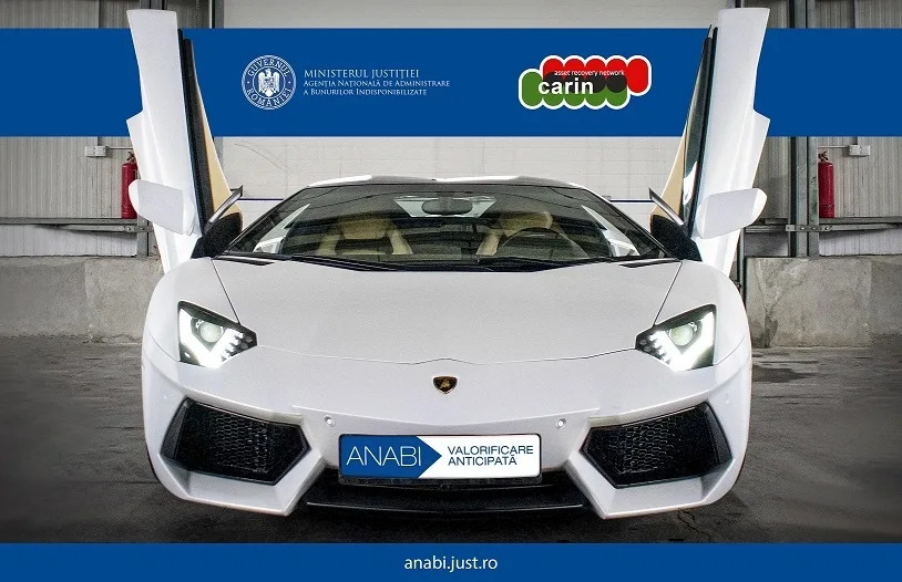 Lamborghini Aventador, scos la vânzare de stat