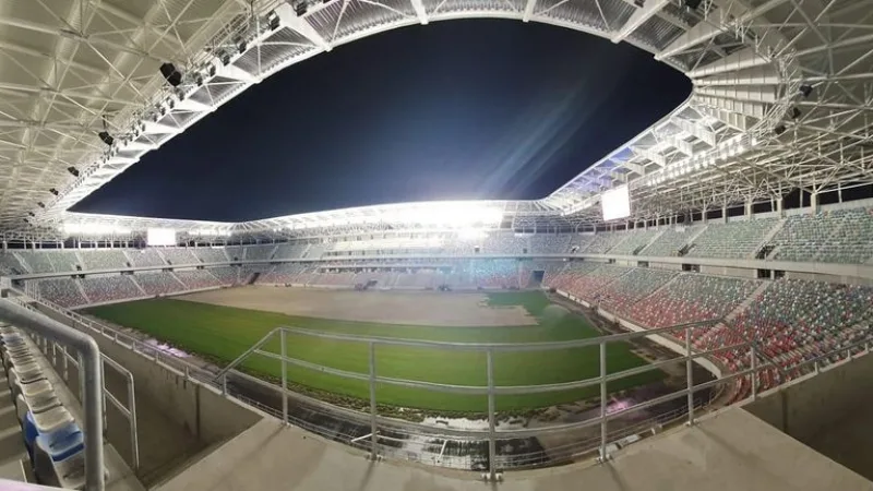Stadionul Arcul de Triumf va fi dat în funcţiune la 1 Mai