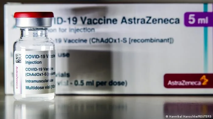 Guvernanții cred că românii evită să se vaccineze cu ” AstraZeneca” din cauza lipsei de comunicare publică