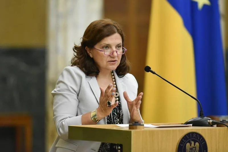 Vorbe mari: "independenţa justiţiei", "dreptul constituţional", când vreodată?