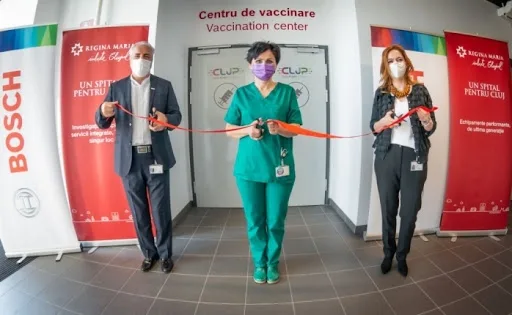 Centru de vaccinare într-o fabrică a companiei Bosch, la Cluj
