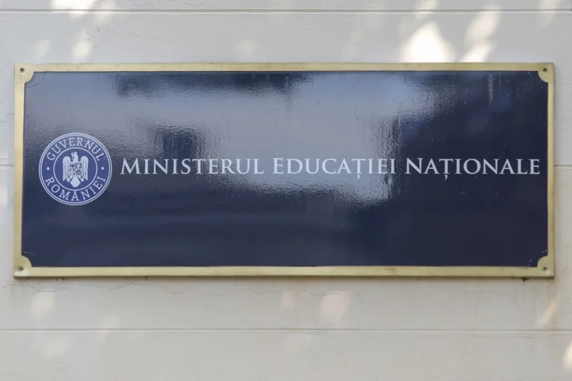 Examenele universitare, în regim de ”big brother”