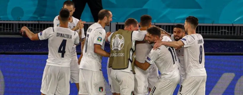 Italia s-a calificat în optimile EURO