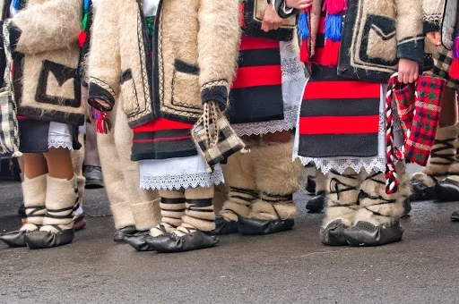 O expoziţie românească pe meleaguri străine
