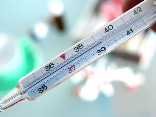 Cât de importantă este măsurarea temperaturii angajaților