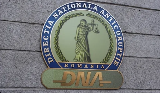 Oare de ce nu-i condamnaţi pe toţi odată?