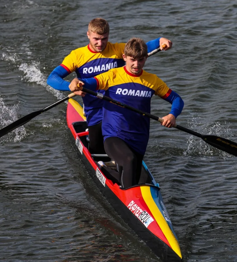 Tricolorii Adrian şi Victon Stepan au devenit campioni mondiali