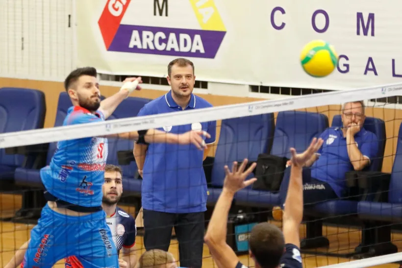 Campioana României CSM Arcada Galați joacă în Cehia cu calificarea pe masă