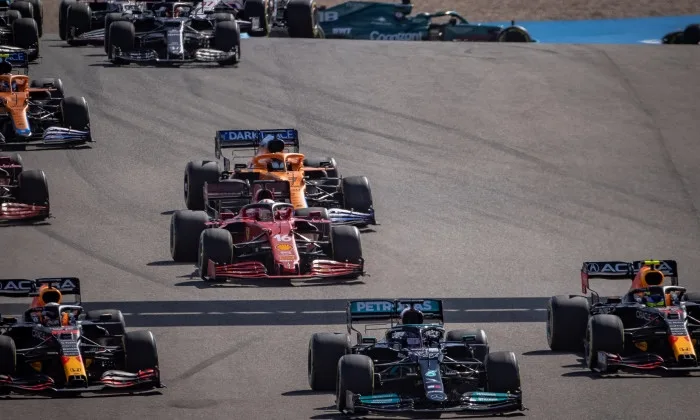 A opta victorie sezonală pentru Verstappen