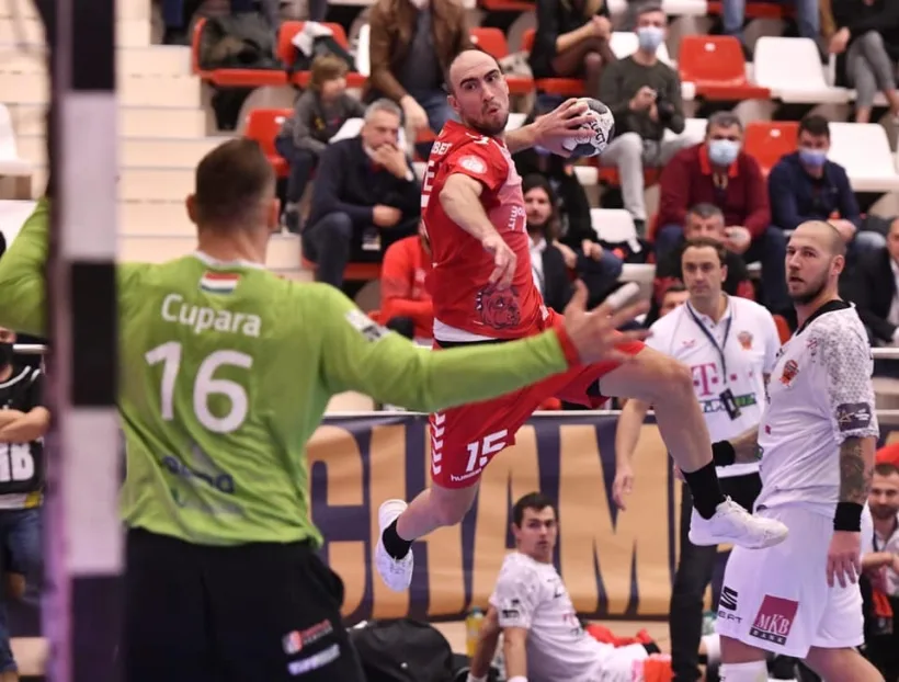 Handbaliştii de la Dinamo au învins surprinzător Veszprem în Liga Campionilor