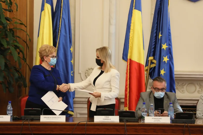 PSD și PPUSL au semnat un acord politic pentru elaborarea Strategiei Naționale pentru Demografie
