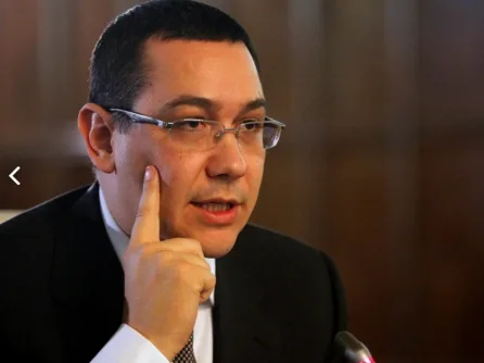 Victor Ponta, reacţie la afirmaţiile premierului: 'Hai amendează-ne Lucovide! Tu eşti virusul care de 30 de ani pui în pericol viaţa românilor'