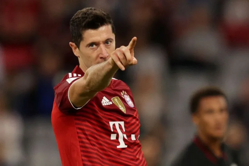 Salah, Lewandovski, Messi, principalii favoriţi la premiul „The Best”