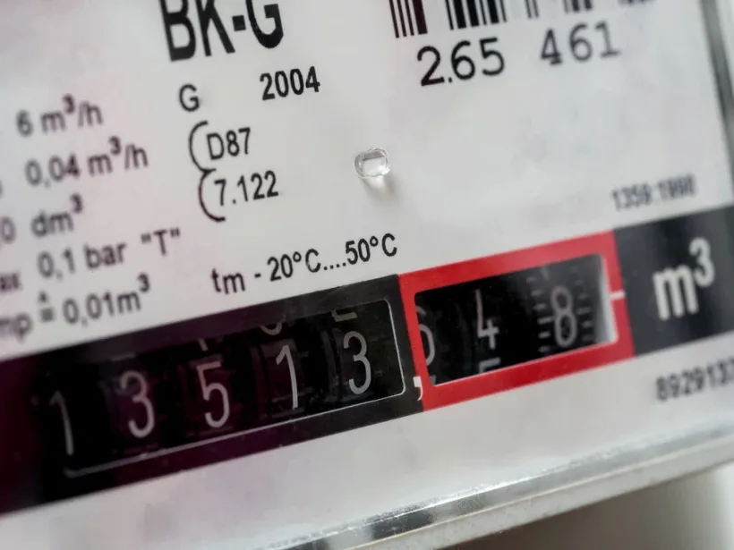 Companii de energie care au emis facturi defectuoase, amendate de Protecția Consumatorilor