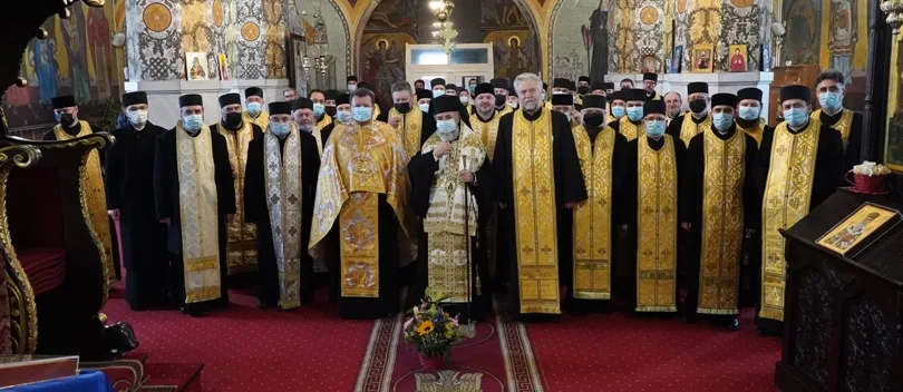 Preotul Valentin Rădoi, noul protopop al Galațiului. Și Brăila are un nou protoiereu