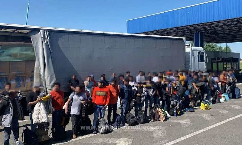 Altădată, dacă mai vin cu suta, să facă ocolire pe lângă România