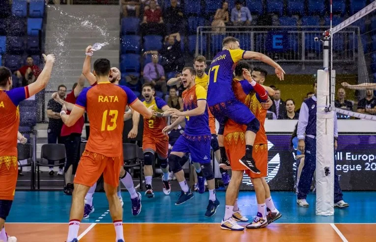 Voleiul masculin din nou în elită. Naționala condusă de Sergiu Stancu a promovat în Golden League