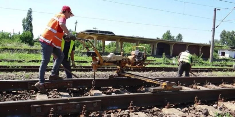 Orar modificat temporar pentru mai multe trenuri de Galați