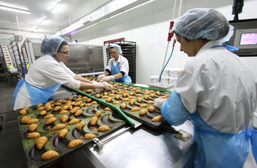 Preluarea Derpan de către Golden Food Snacks, analizată de Consiliul Concurenței