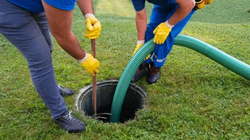Deținătorii de fose septice trebuie să se înscrie într-un registru la Primărie
