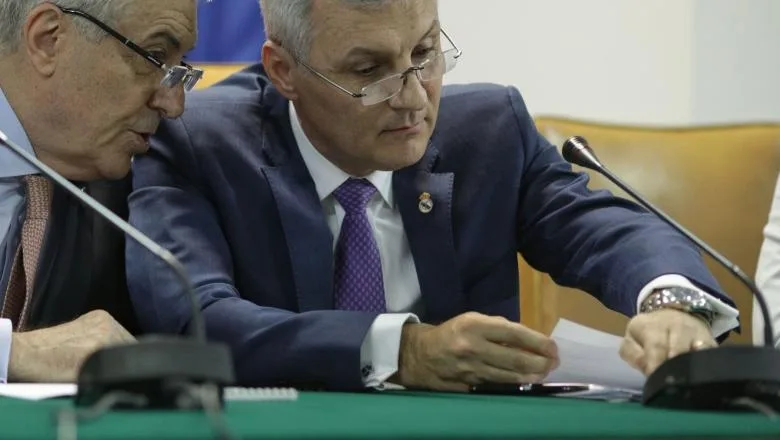 Zamfir: "Cîțu se împrumută cu 53.000 euro pe minut!"