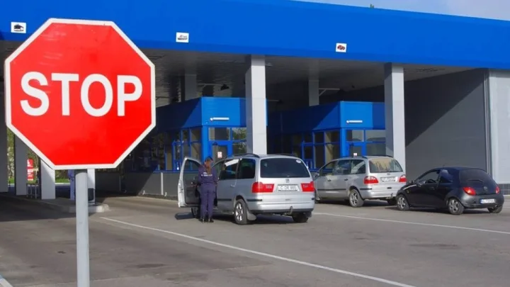 Cetățean al „Imperiului German”, oprit în Vama Oancea