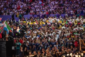 Măsuri de securitate fără precedent la ceremonia de închidere a Jocurilor Olimpice. La eveniment au asistat 80.000 de oameni