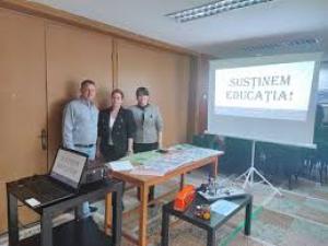 Două ateliere de mecanică din liceele ialomițene au fost dotate cu mobilier