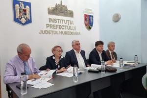 Ședința CDS din Hunedoara a vizat șomajul și pensiile pentru condiții deosebite de muncă