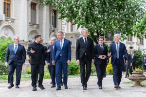 Președintele României cere consolidarea contribuției europene în cadrul NATO